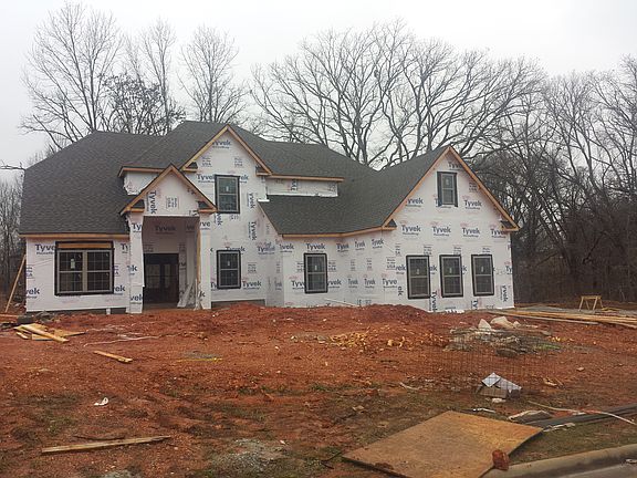 2nd image of 2301 NW Small Oaks St