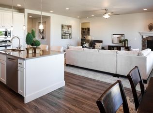 460 E Sicily Dr, Meridian, ID 83642