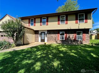512 Wenlan Ct, Dayton, OH 45430