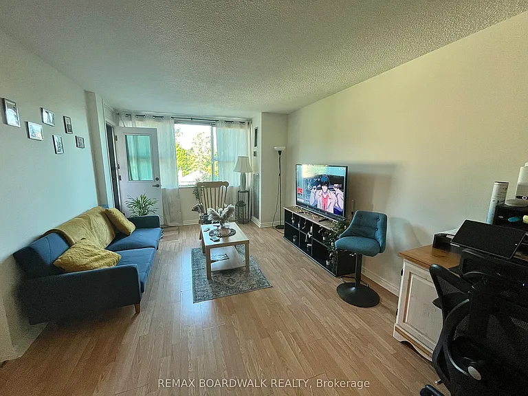 555 Brittany Dr #407 — Photo 7