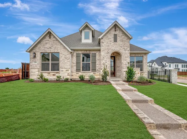 1100 Painted Lady Dr, Crowley, TX 76036
