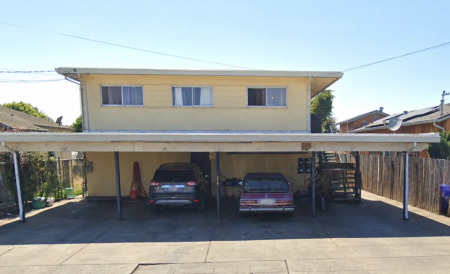 (229): 329-335 South 8th St. — Photo 1