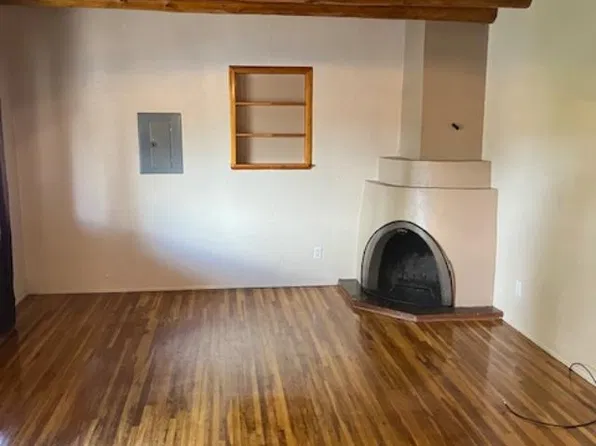 1224 Maclovia St #A, Santa Fe, NM 87505