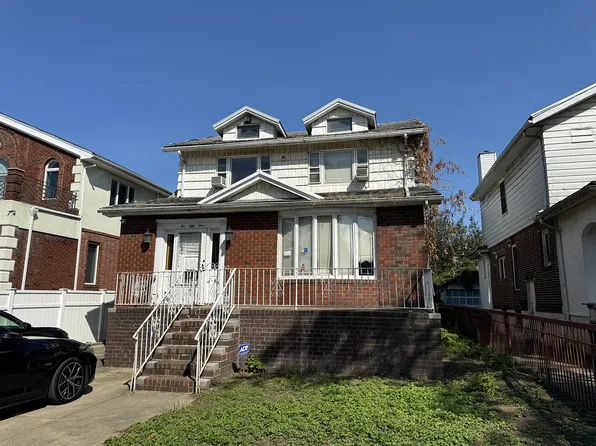 251 Amherst Street image 1 of 22