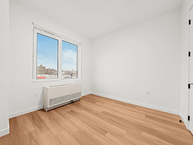 261 Grand Concourse #1720 — Photo 9