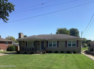 6711 Astral Dr, Louisville, KY 40258