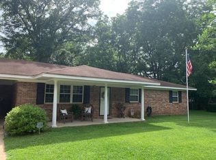 240 Sylvan Rd, Columbus, MS 39702