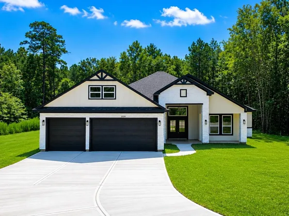 1300 Road 6604, Dayton, TX 77535