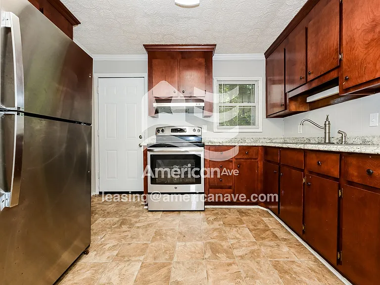 25197_004_wm_-_kitchen_12906769.jpg