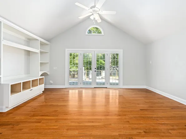 389 Shell Toomer Pkwy, Auburn, AL 36830