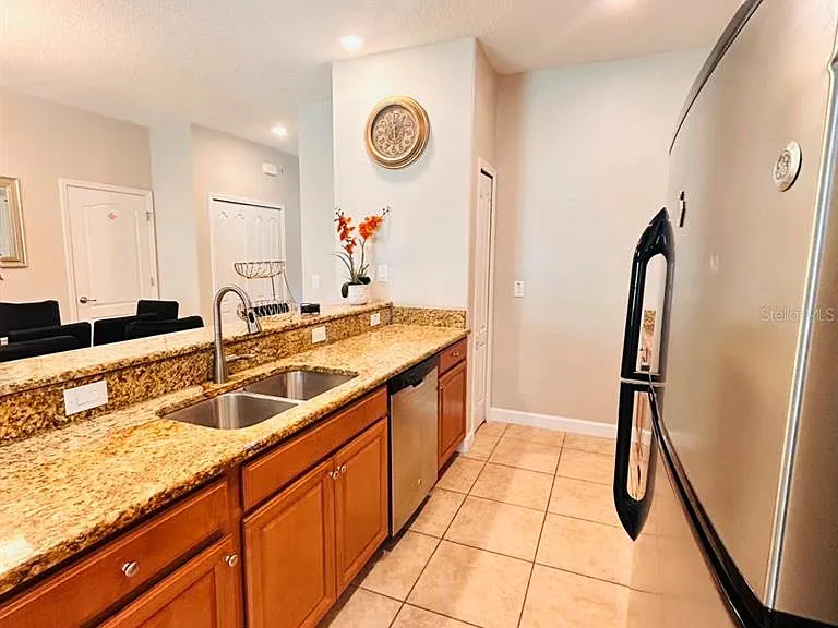 2979 Banana Palm Dr — Photo 35