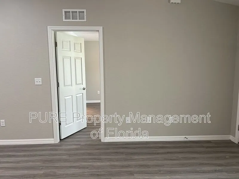 3 bed, 2.0 bath, $1,450 — Photo 3