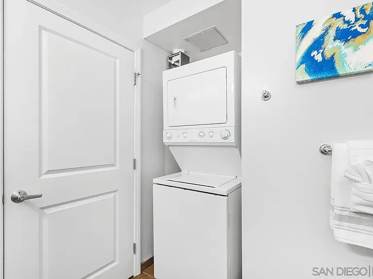 206 Park Blvd #209 — Photo 13