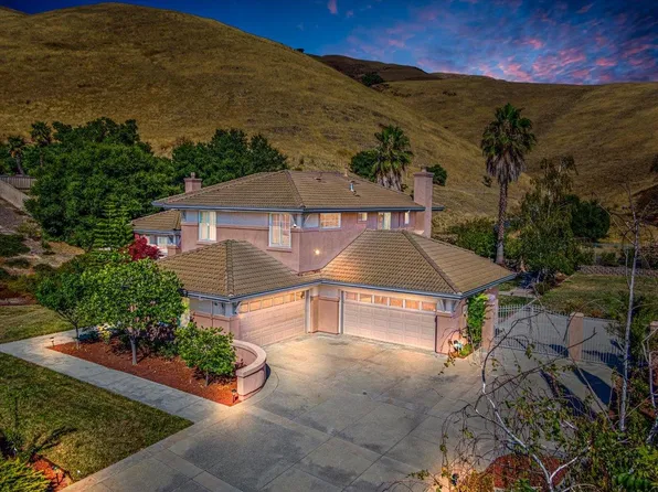 48805 Deer View Ter, Fremont, CA 94539
