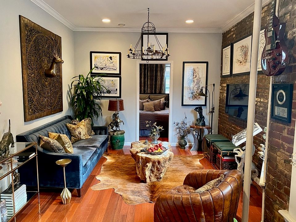1st image of 403 W 48th St #4D