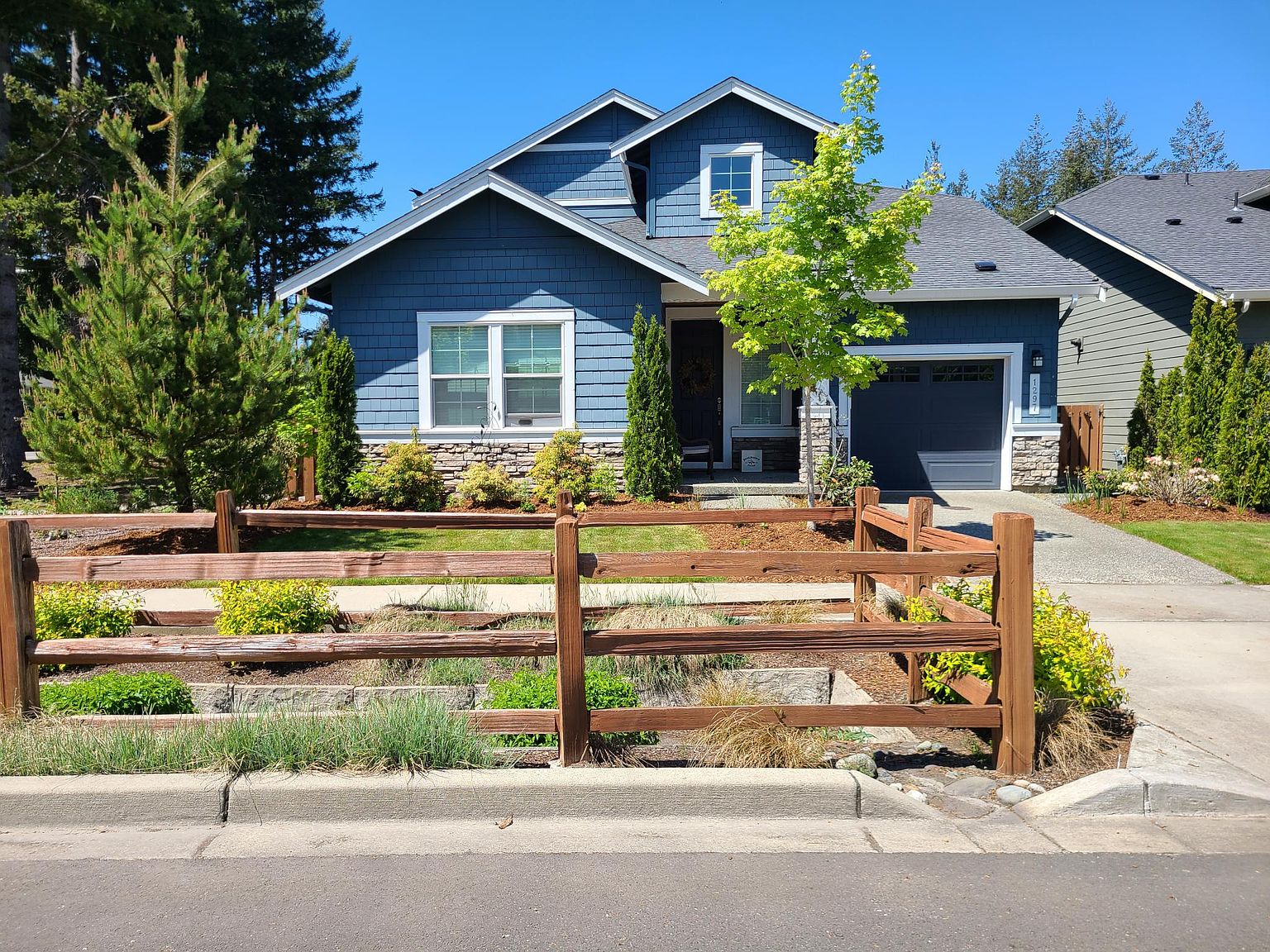 1297 Haystack Ave SE, North Bend, WA 98045 Zillow