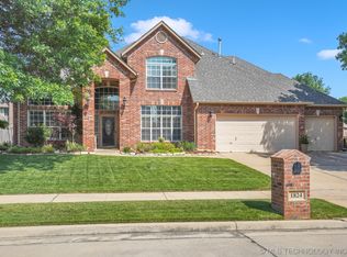 1824 N 13th St, Broken Arrow, OK 74012