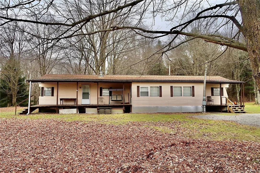 72 Snyder Rd photo 1