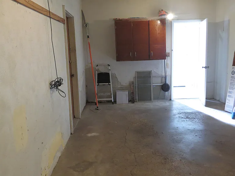 garage