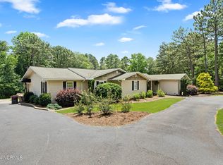 175 Carroll St, Hamlet, NC 28345