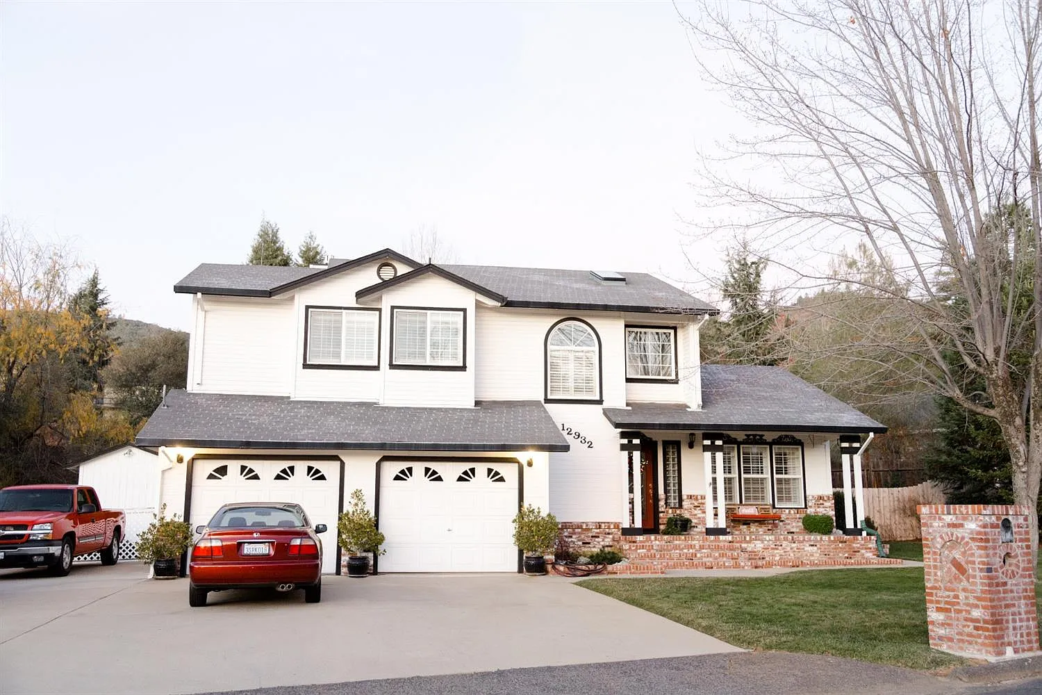 12932 Hollow Dr photo 1