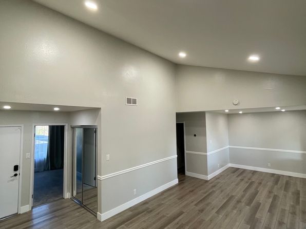 355 Parkview Ter