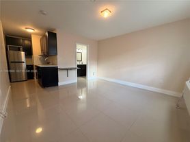 15337 SW 62nd Ter, Miami, FL