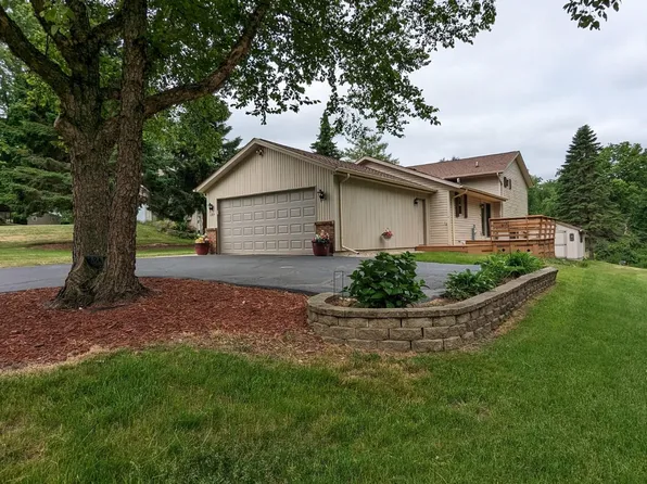 684 Dover Ct, Davis, IL 61019