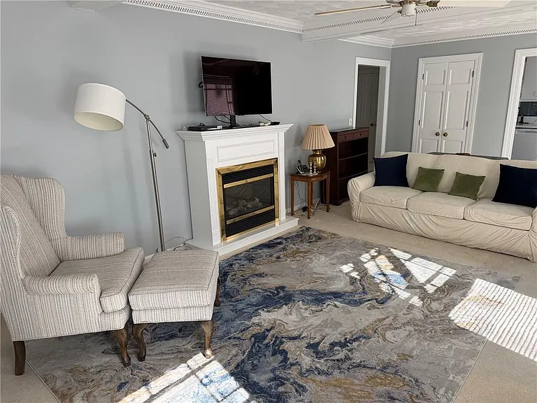 141 Narragansett Ave #2B — Photo 8