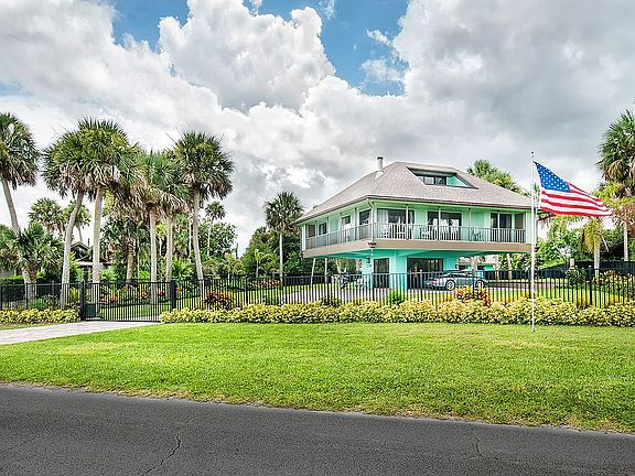 5th image of 14041 N Indian River Dr