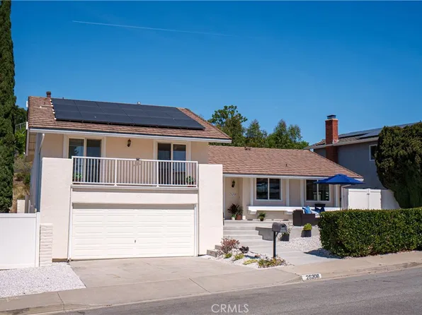 25208 Terreno Dr, Mission Viejo, CA 92691
