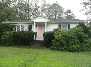 15 Hickory Ln, Webster, MA 01570