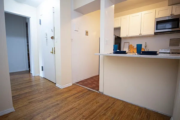Rented by Corcoran | media 2