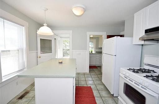 2nd image of 47 W Prescott St