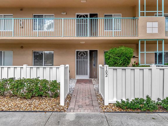3rd image of 5749 Gemstone Court #102