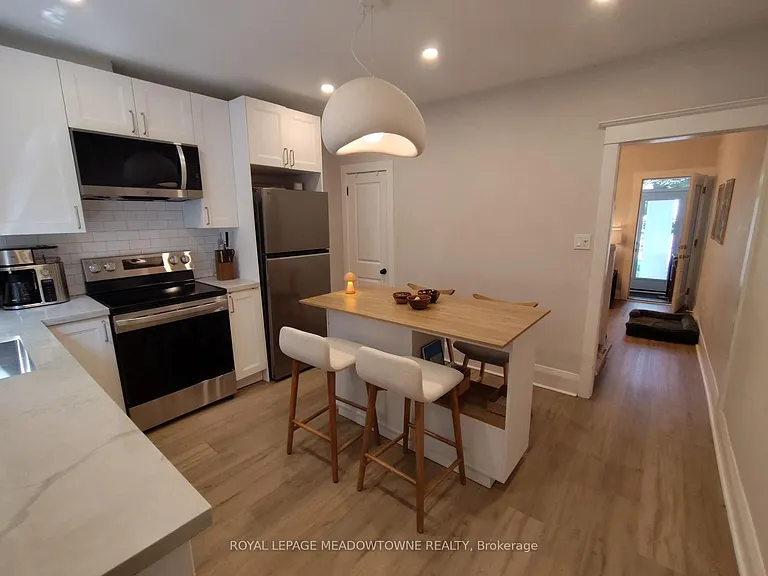 25 Copeland Ave — Photo 11