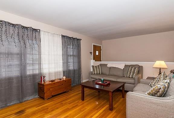 3rd image of 3301 Portsmouth St