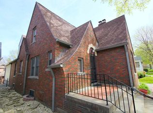 2929 Farnam St, Davenport, IA 52803