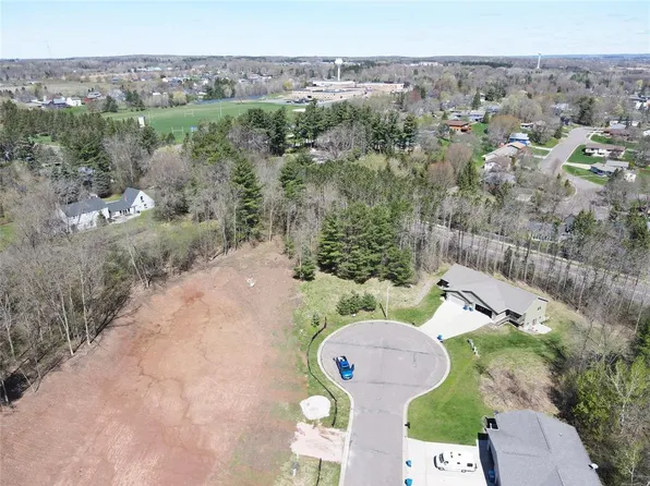 950 Emerald Court, Rice Lake, WI 54868