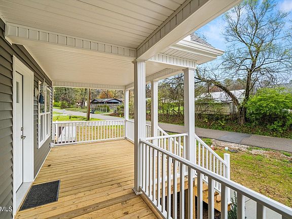 2nd image of 2306 Bernhurst Dr Lot 27.01