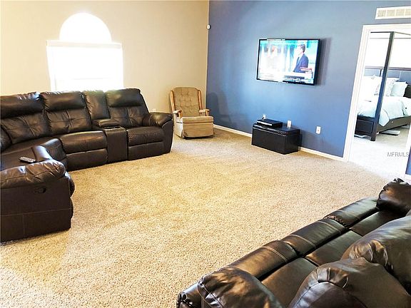 5th image of 4054 Fox Bend Ln