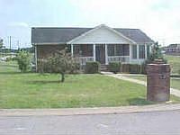 2nd image of 1400 Janet Way Dr