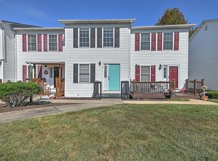 243 Hunter Hills Cir APT 2, Bristol, TN 37620