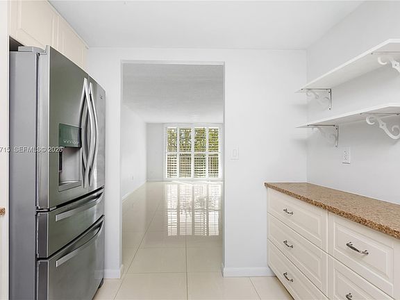 5th image of 210 Sea View Dr APT 207