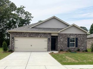 126 Canonbury Dr, New Market, AL 35761