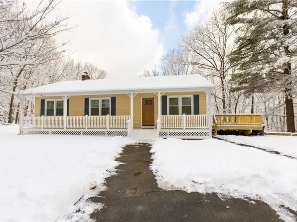 405 Cooper Hill Rd, Burrillville, RI 02839