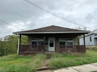 402 Park Dr, Pennsboro, WV 26415