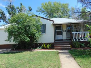 308 Evans St, Garden City, KS 67846