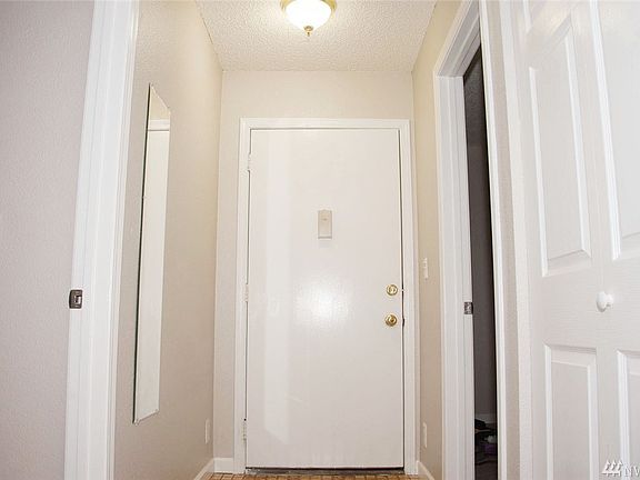 3rd image of 16245 NE 12th Ct APT G96