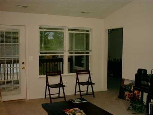 5th image of 1361 Millbrook Trl